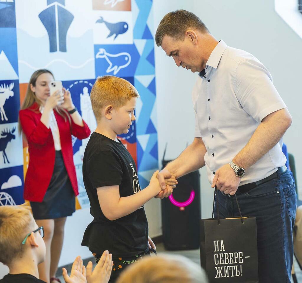Игоря Громова. Андрей Потоцкий.