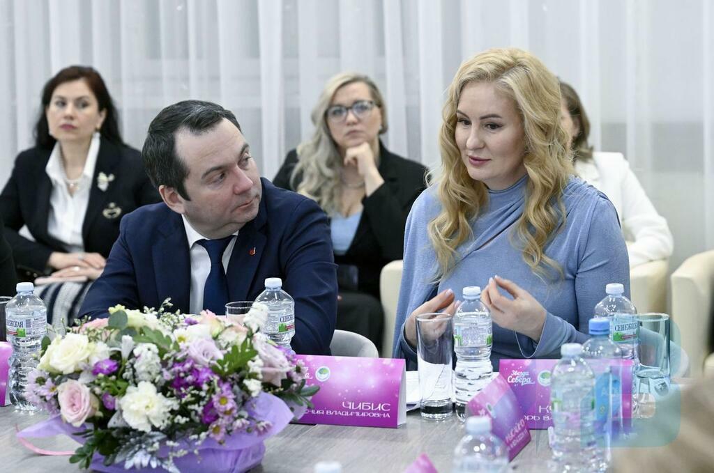 Фото Льва Федосеева. Фото Льва Федосеева.