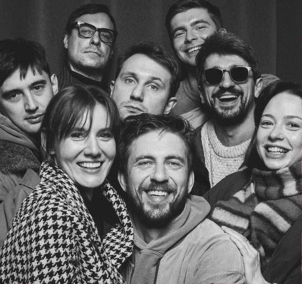 &laquo;Картины дружеских связей&raquo; (18+).