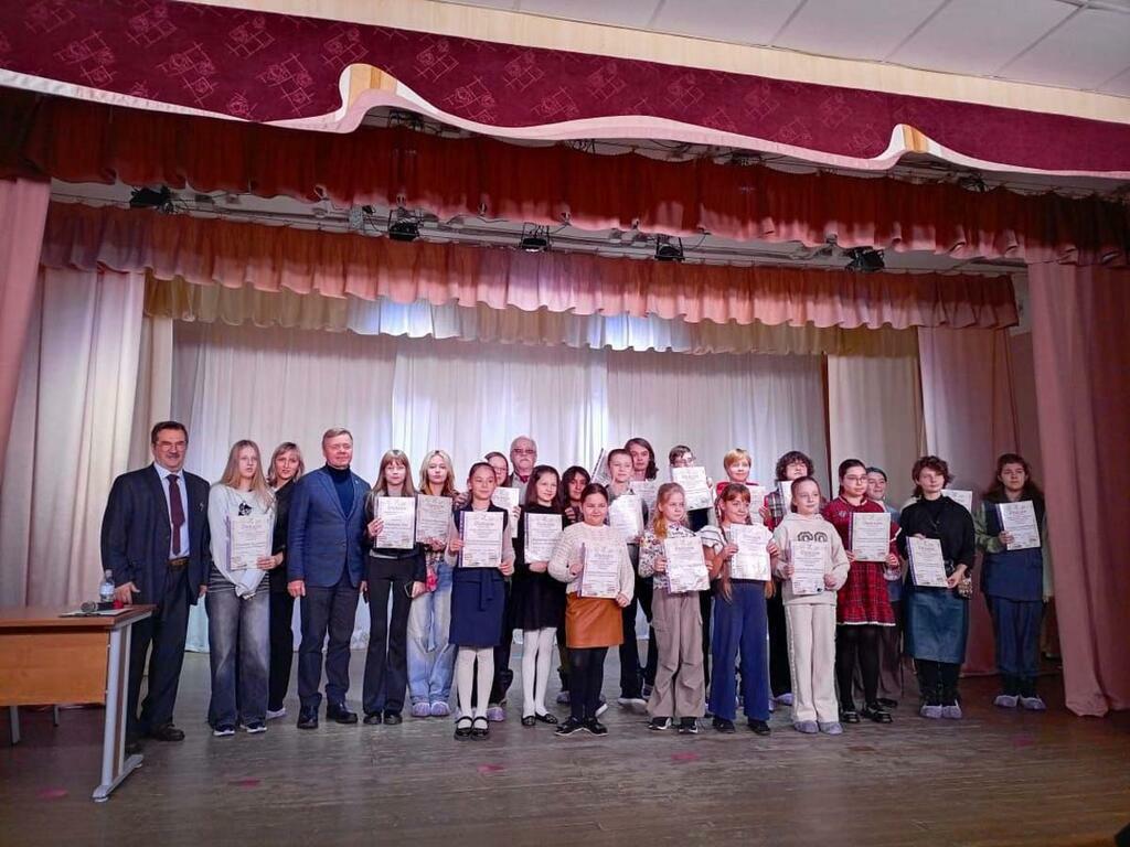 предоставлено детско-юношеским творческим объединением «Наше Время». Городской Литературный конкурс. Декабрь 2025 г.