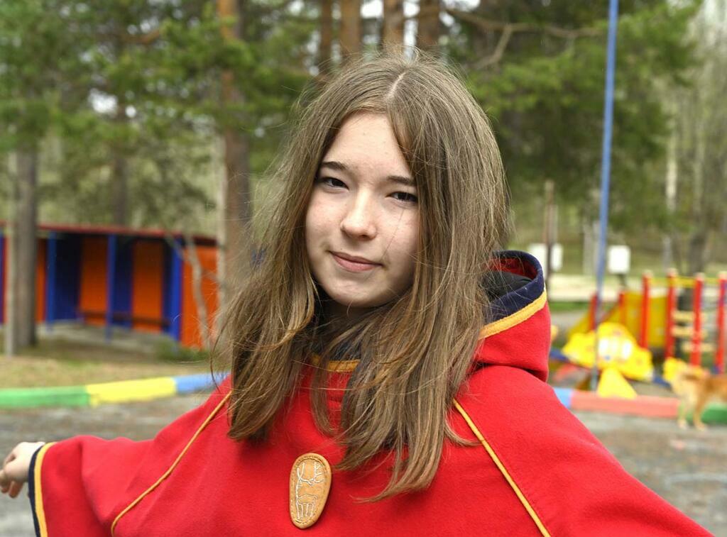 Сергея Ещенко. Дарина Шаршина - семиклассница Молочненской средней школы.
