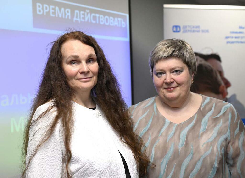 Татьяна Евтехова и Наталья Курдвановская.