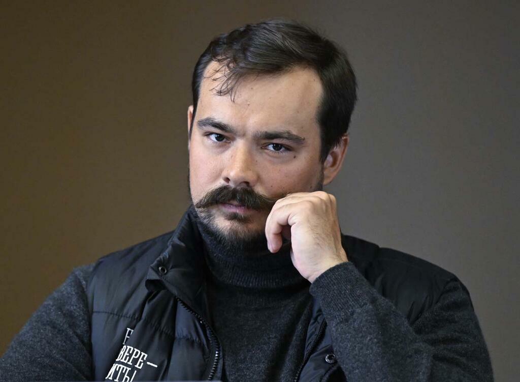 Антон Юрманов.