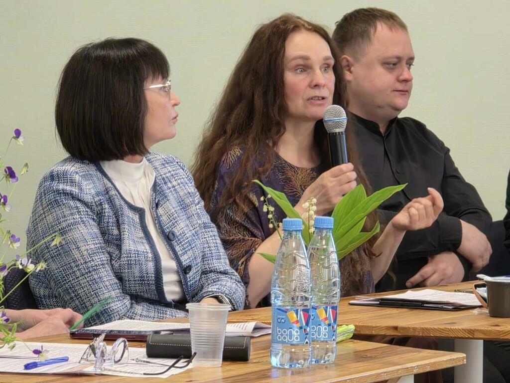 предоставлено Социальным центром - SOS Мурманск. Лариса Боброва, Татьяна Евтехова и Руслан Попов.