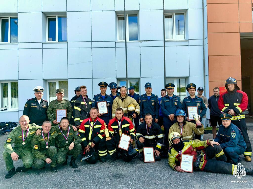 Фото: Главное управление МЧС России по Мурманской области. Фото: Главное управление МЧС России по Мурманской области.