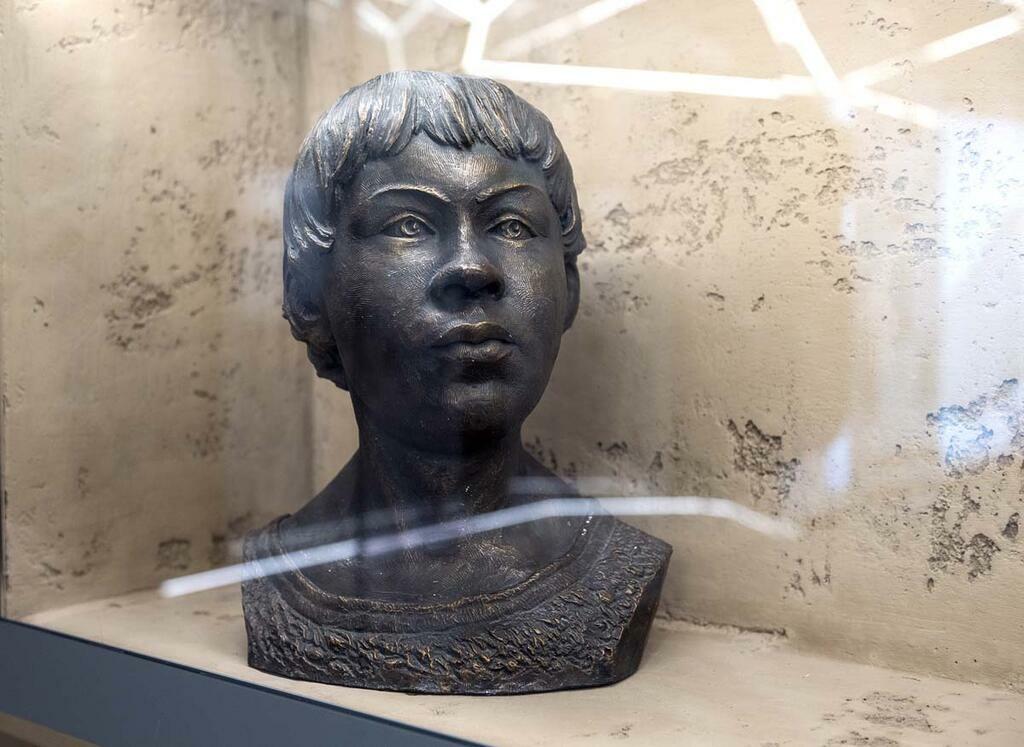 Сергея Ещенко. Облик женщины, воссозданный скульптором-антропологом Михаилом Герасимовым.