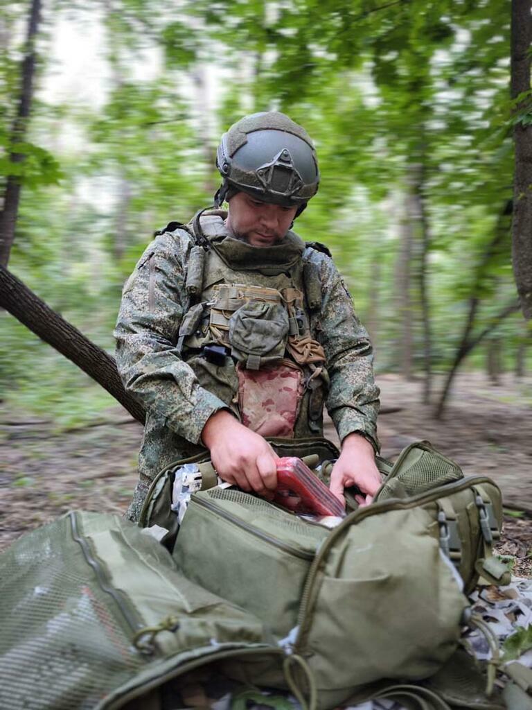 Дениса Белоусова.